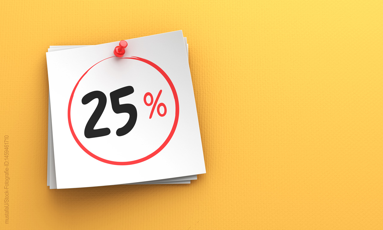 25%